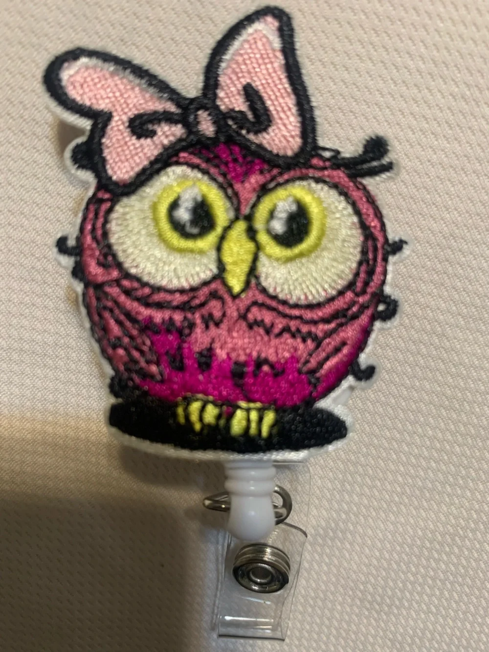 Pink Owl Badge Reel - Cute Retractable ID Holder so cute.